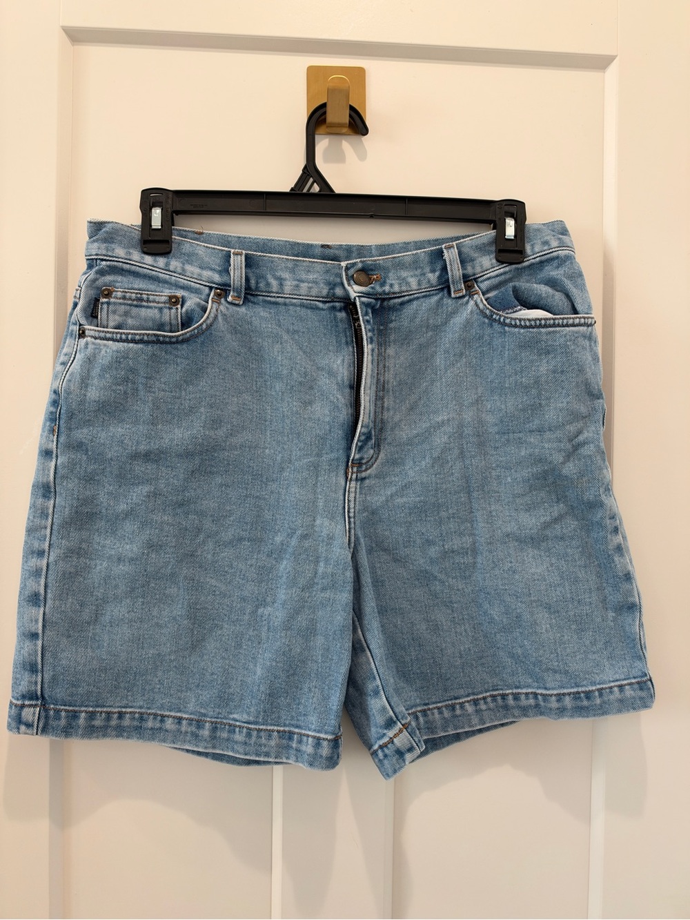 Light Wash Denim Shorts - Classic High-Rise Women’s Shorts vintage Lauren Ralph